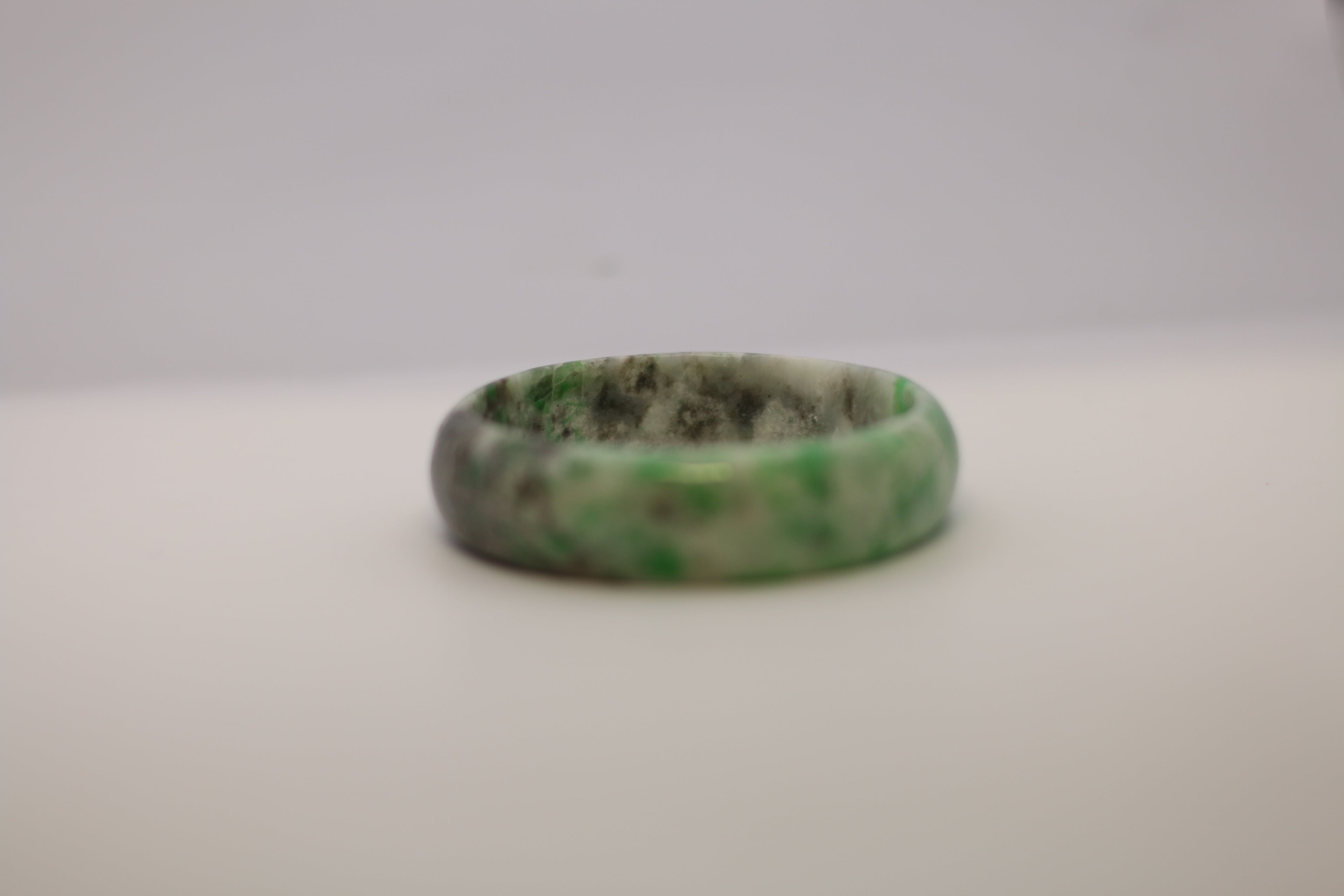 Jade Bangle - Natural Snow Green